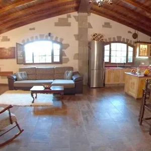 Villa Cantos Del Grillo, Ingenio